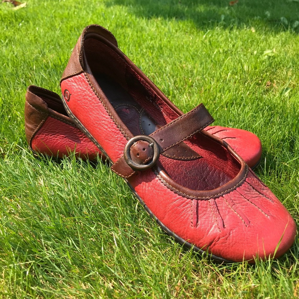Born Mary Janes sz 9